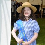 mini-show-person-port-elliot-show-2024